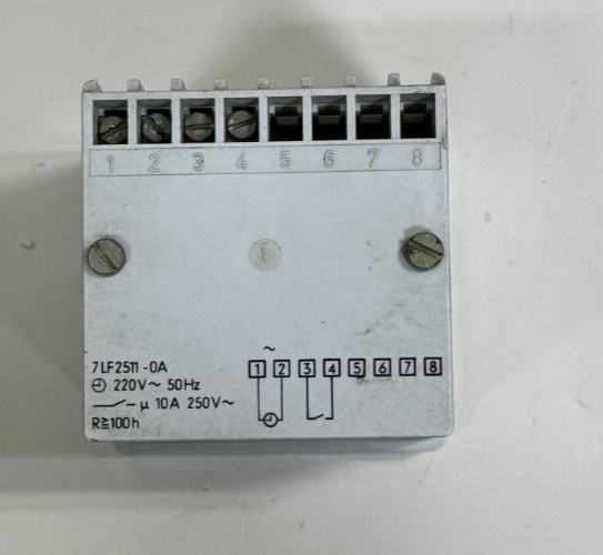 Siemens 7LF25110A Timer – 220V~ 250V |  50Hz, 10A  Reliable Industrial Timer3