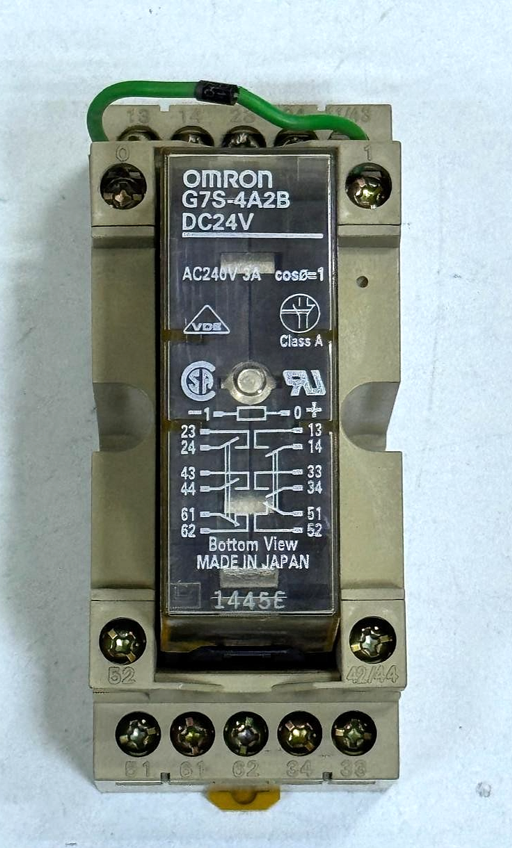 Omron G7S4A2B | P7S14F Base | Safety Relay with Socket | Made in Japan0