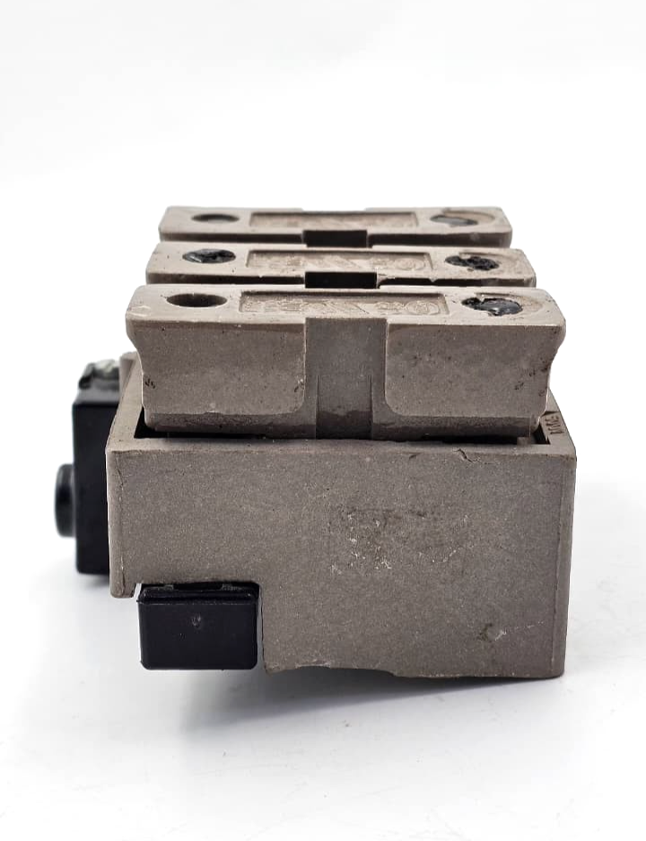 MEM Kantark Exel | B549/2 | 20A | Fuse Carrier Set | 500V | UK  Made2