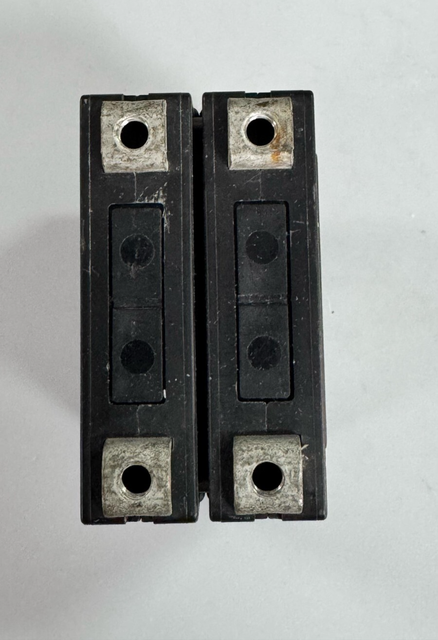Airpax IEL11161F10.0A01V Circuit Breaker | 10A, 250V AC,5