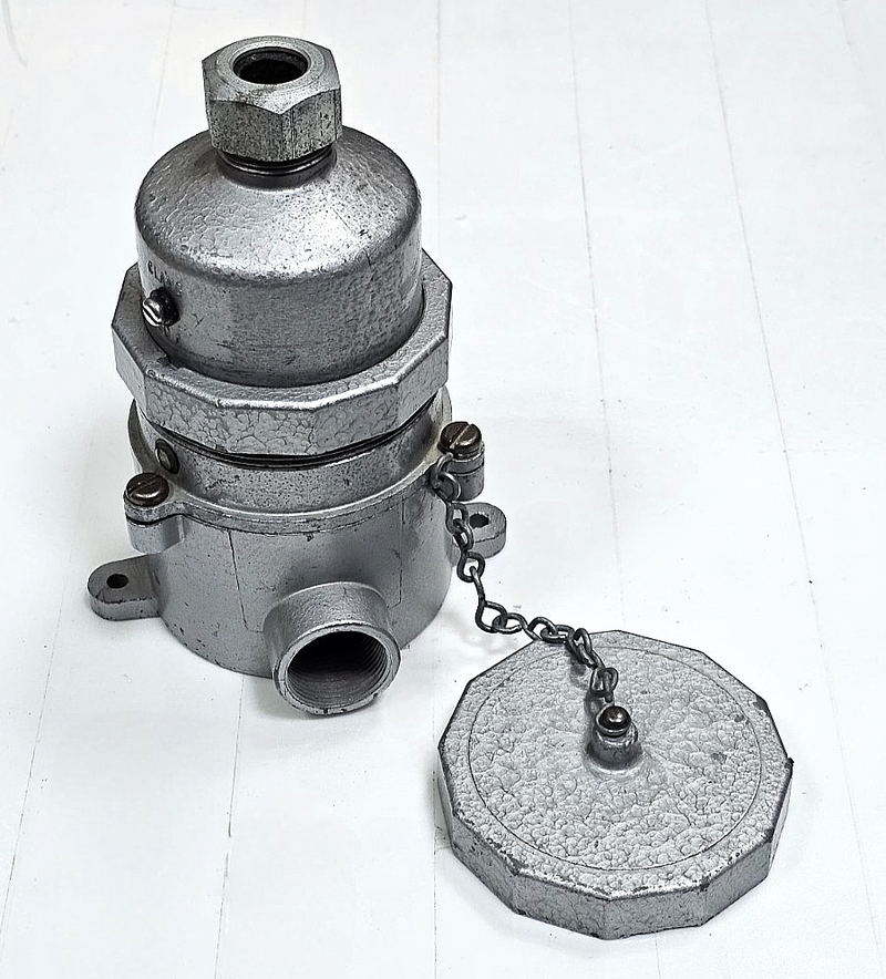Clang 4Pin Socket Plug| 30A| Vintage Industrial Connector | Made in UK0