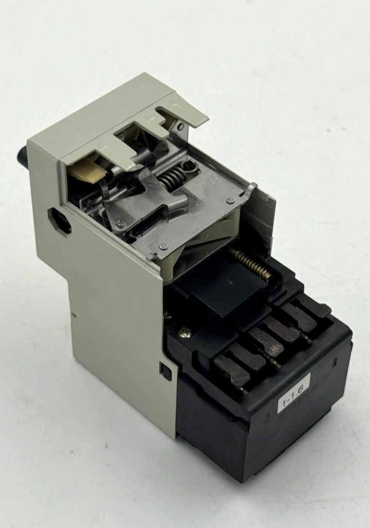 Telemecanique LB1LB03P06 Protection Module | 1.6A | Made in France6