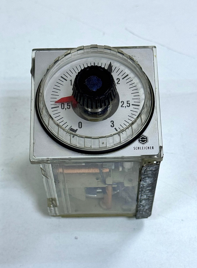 Schleicher Mikroais DZ 521L Electromechanical Timer Relay, 220V | German Made0