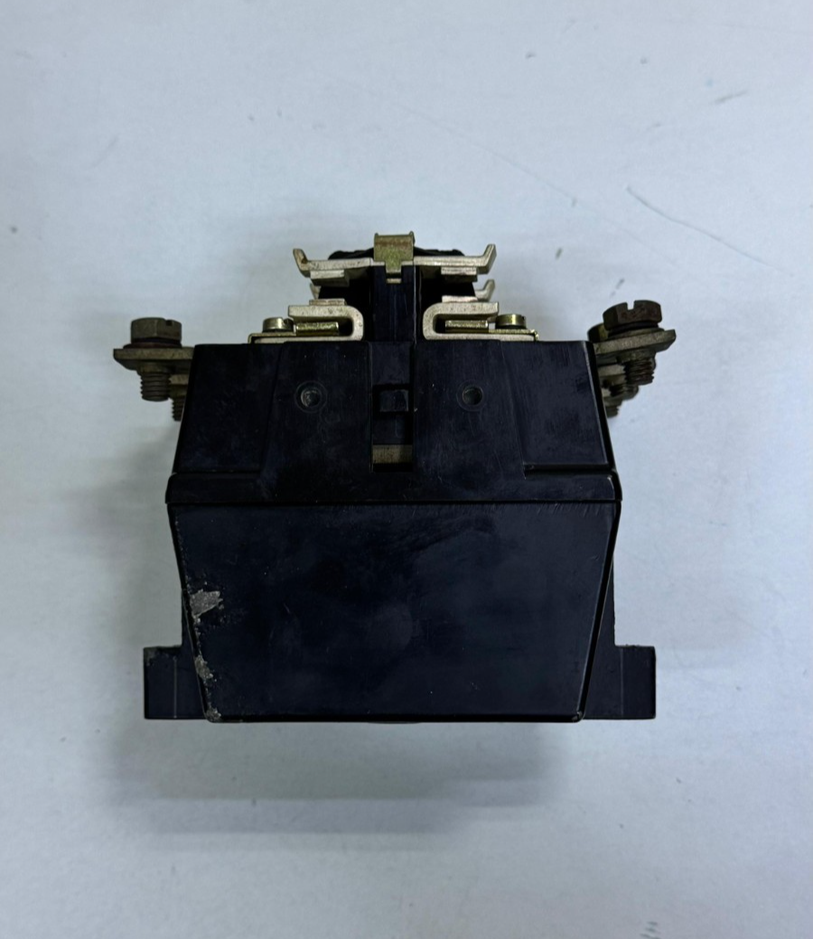 Larsen & Toubro | ML4 |  Contactor | 415V70A Motor Duty | Made in India5