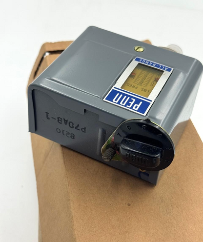 Johnson Controls P70AB1 Low Side Pressure Control | 0–100 PSIG2