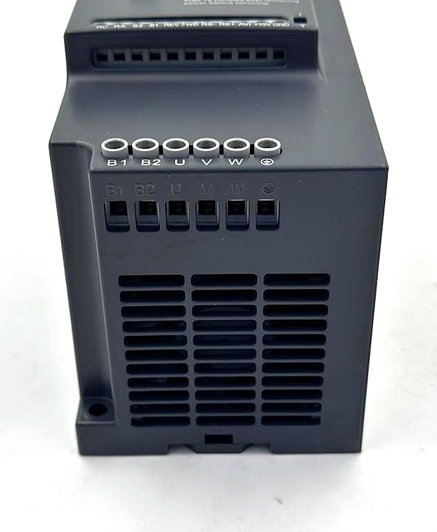 ZONCN NZ2003R7G/5R5P4 VFD Variable Frequency Drive (VFD) 380V Input/output3PH5