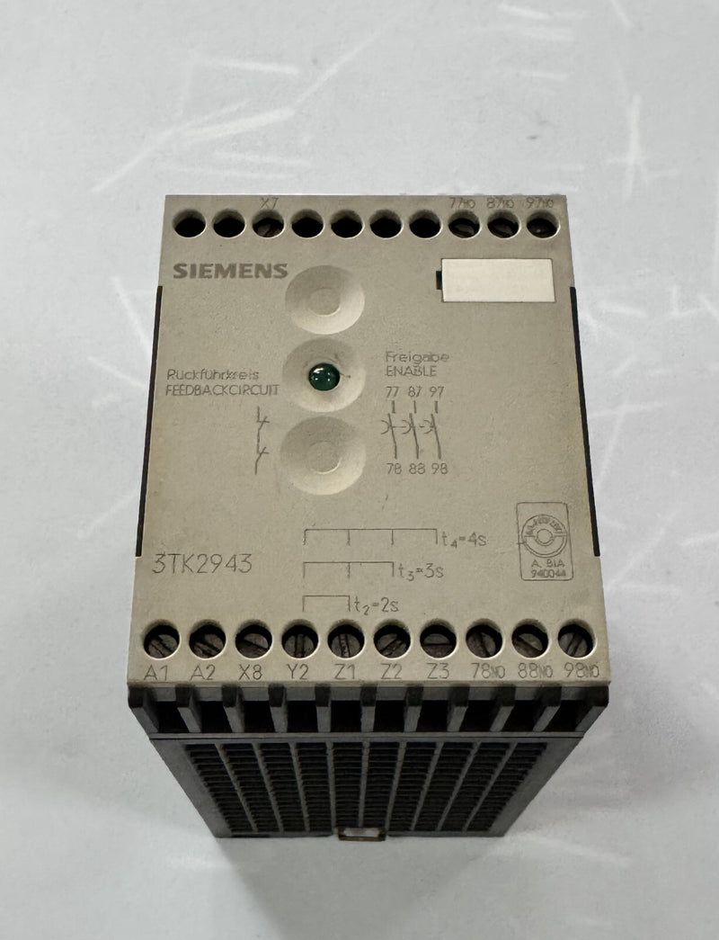 Siemens 3TK29430BB4 Safety Relay – 24V DC Coil, 3NO Timer Contacts, 6A AC10