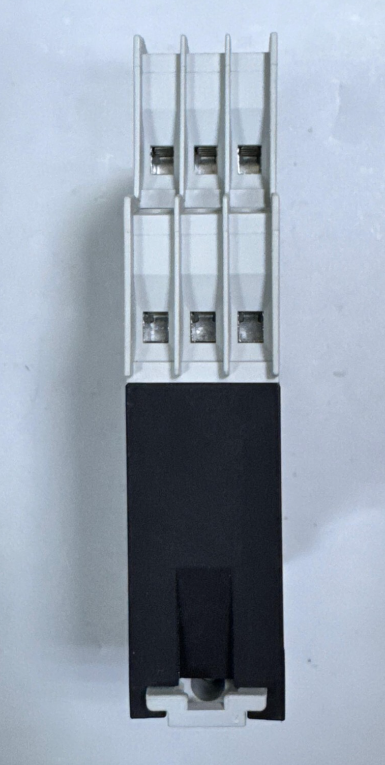 Eaton EMT6KDB Timer Relay Module – AC/DC 24–240VMade in Germany3