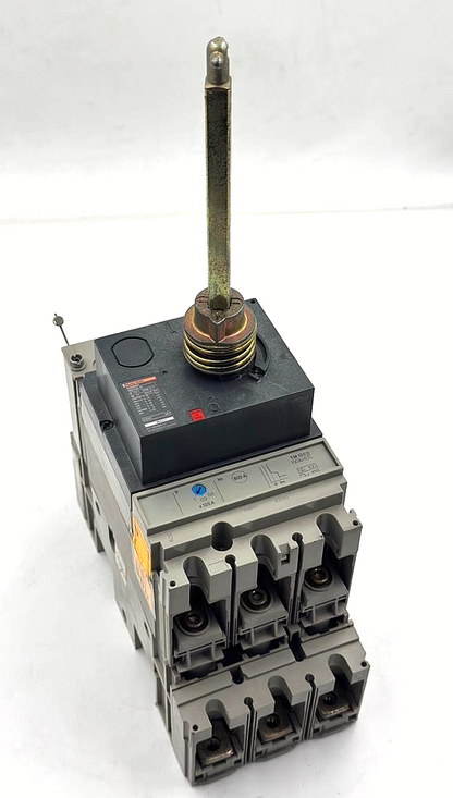 Merlin Gerin NS100-160-250 Circuit Breaker | 100 A 0