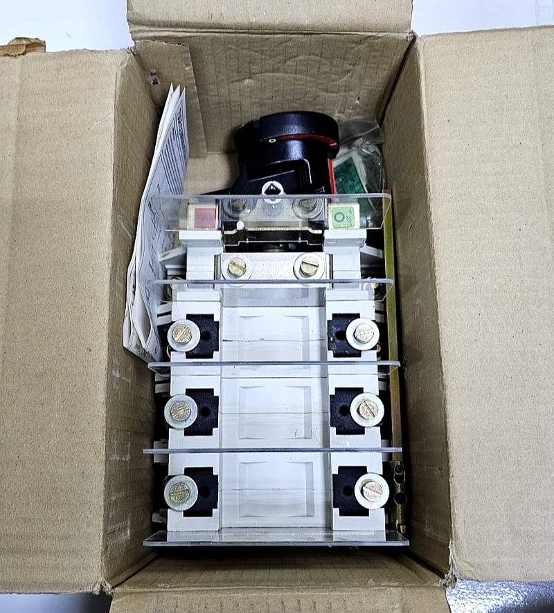 Bill Switchgear | FCS1253N | 125A, 550V | Fuse Combination Switch & Isolator0