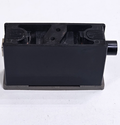 MEM | M | 63A 415V Fuse & Holder | Industrial Electrical Fuse Base1
