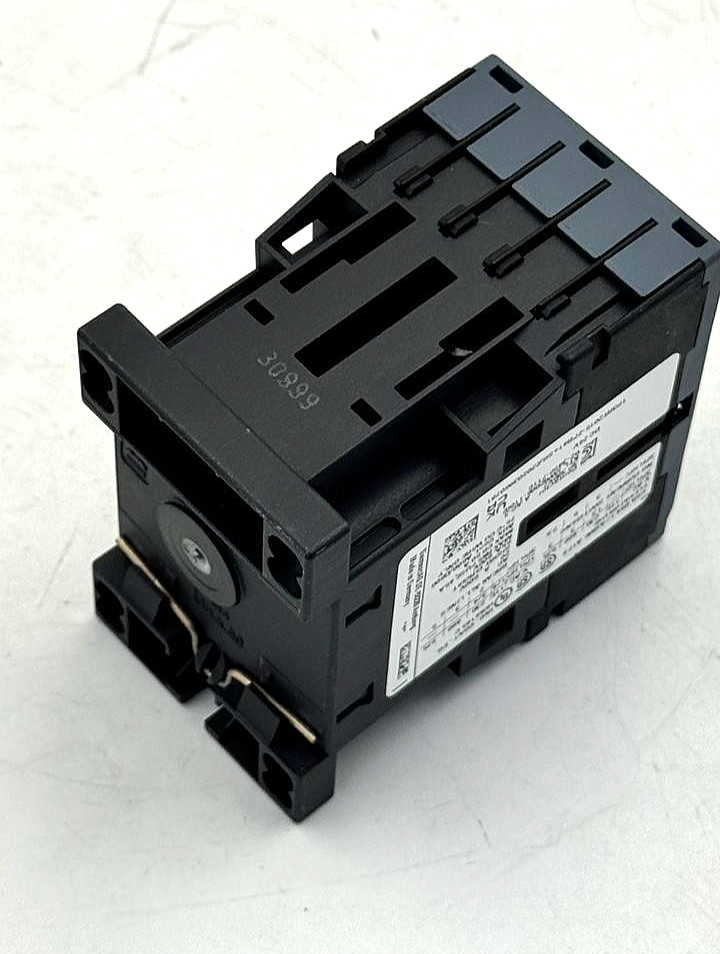 Siemens SIRIUS 3RT20152FB41 Contactor – Made in Germany ( 1 pcs )5