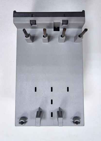 Hyundai UTH12K A2P10S Thermal Overload Relay |1.5 A to 2.1A| 690V, Made in Korea4