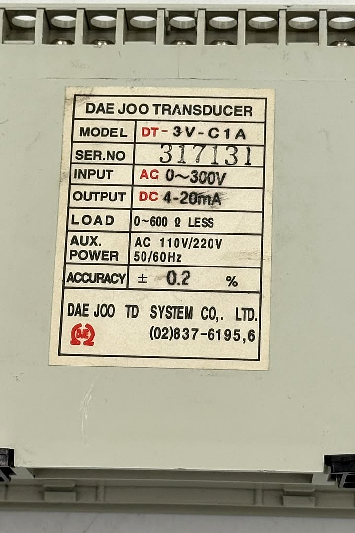 Daejoo DT-3V-C1A Voltage Transducer | AC 110/220V - saleem al tamimi electric equipment trading co llc-UAE