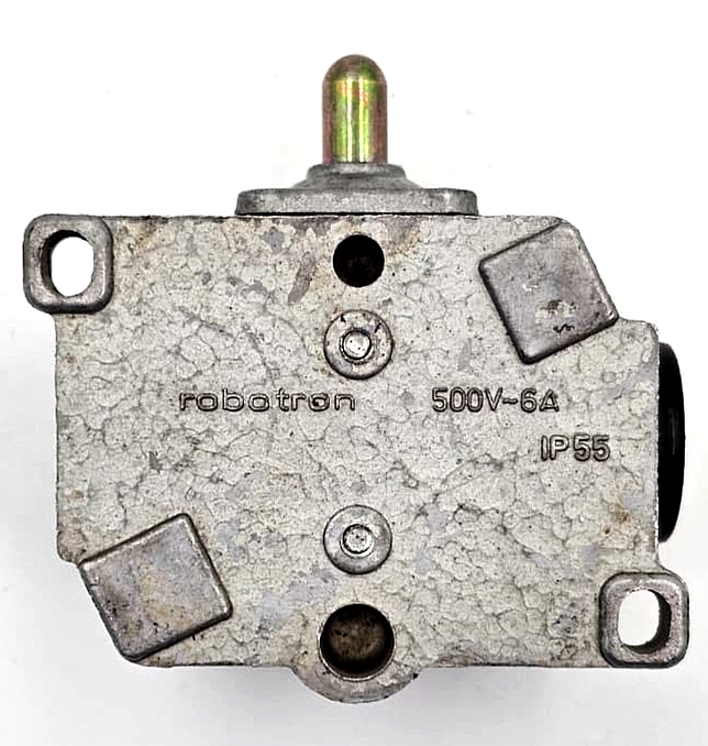 Robotron | 06042643 | Limit Switch | 500V | 6 A2