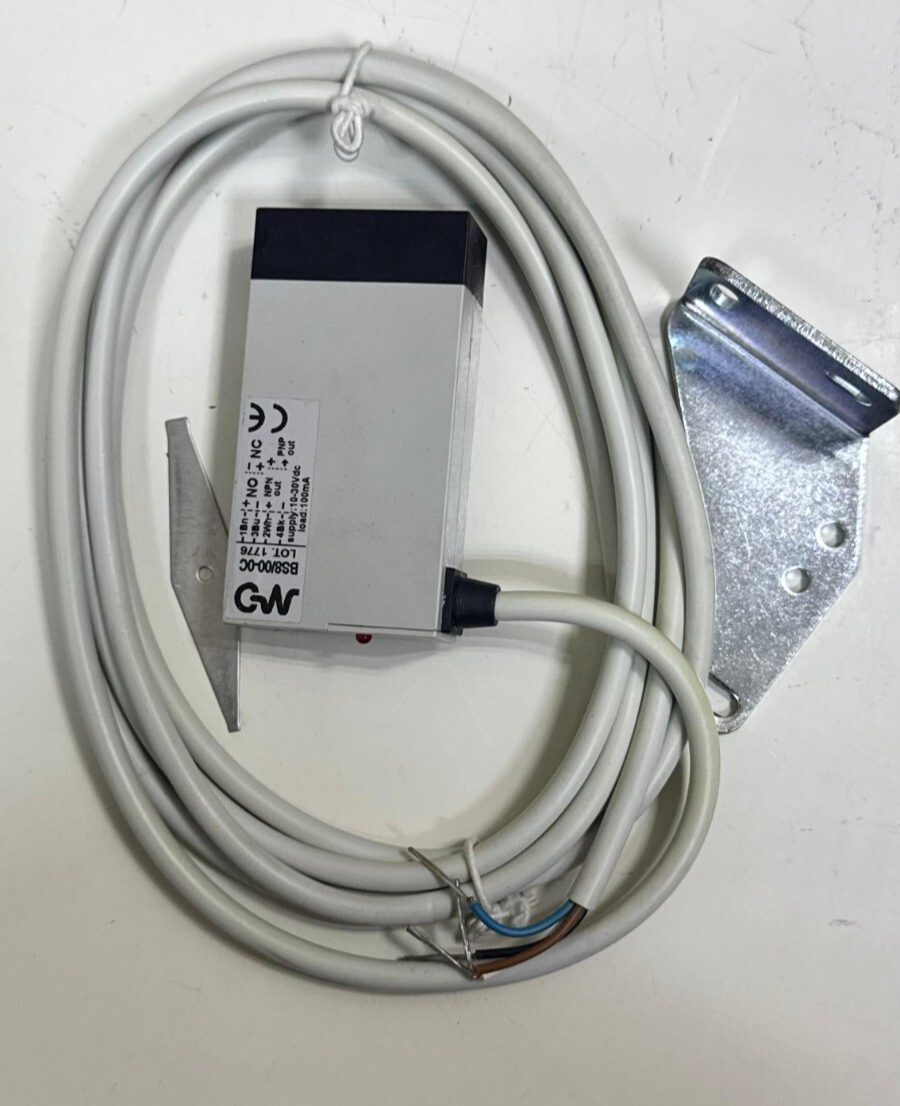 Micro Detector BS8/000C Photoelectric sensor |  10–30VDC| 100mA | Made In Italy1