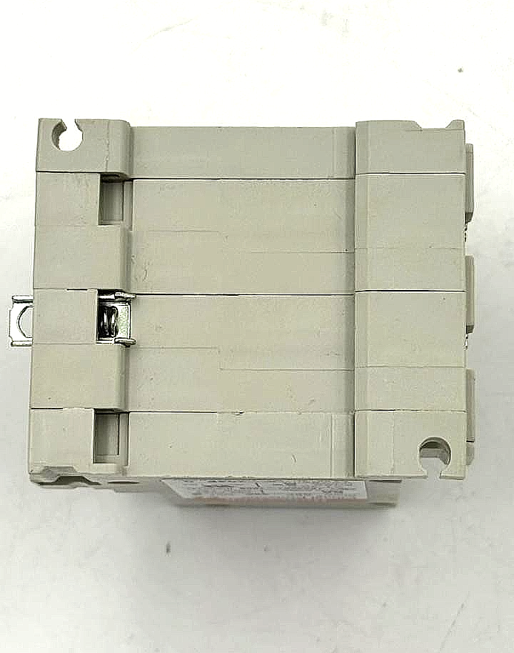 Honeywell GCP33A 3Pole Circuit Protector | 5A | 220V AC8