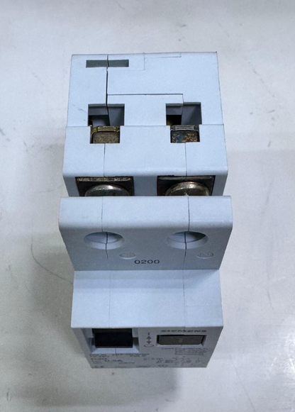 Siemens 5SU67670KW20  Residual Current Circuit Breaker  230V | 20 A | 0.3AC2