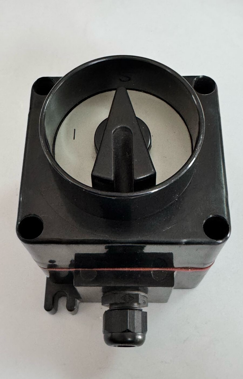 ATEX Double Pole Changeover Switch LCP104 20A 420V | Pepperl+Fuchs EX IP640