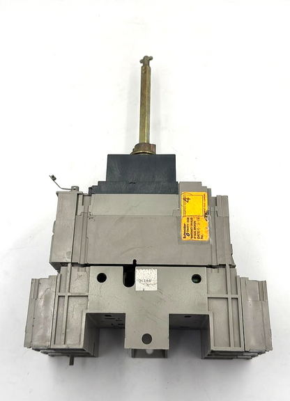 Merlin Gerin NS100-160-250 Circuit Breaker | 100 A 4