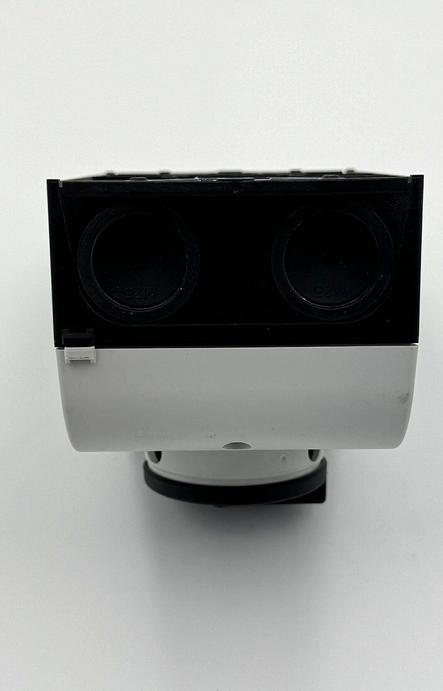 Eaton | JRange J16/B/N | Enclosed |SwitchDisconnector | Made in UK2
