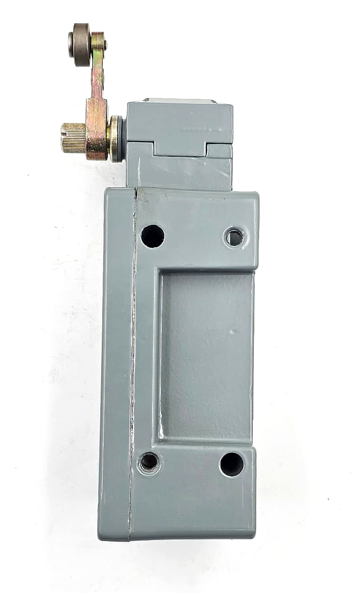 Square D Class 9007 | Type CR53B2 Limit Switch 7