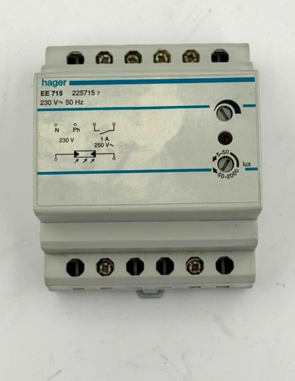 Hager EE 715 Twilight Switch Relay – Modular, 230V, Made in France1
