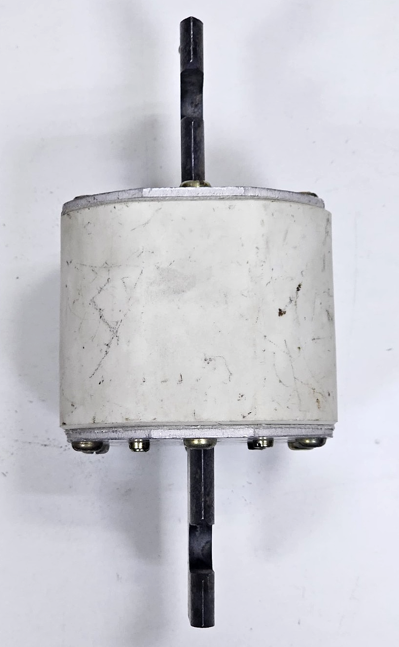 LINDNER VOLLSCHUTZ | NH48004 | Fuse | 1250A500V | German Made2