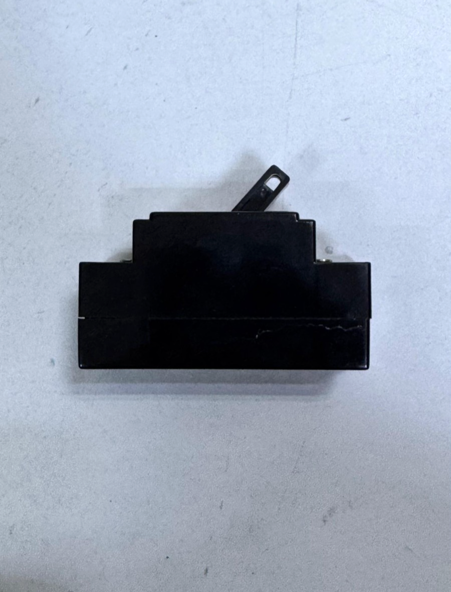 HITEK | HT28 | Safety Breaker – 2Pole, 240V | 10A4