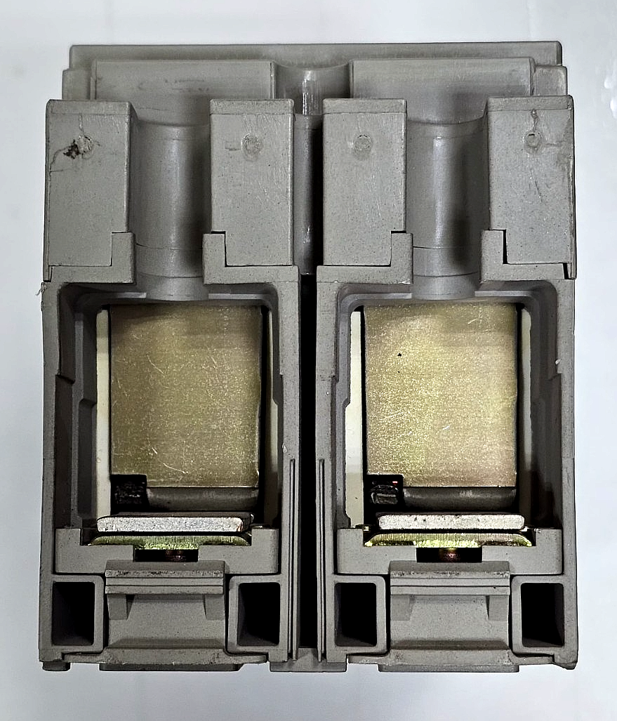Merlin Gerin Compact NS100N Circuit Breaker | 40A |Fast Shipping5