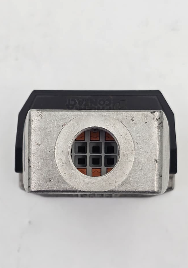 Phoenix Contact HCSTA HeavyDuty Industrial Connector Housing4