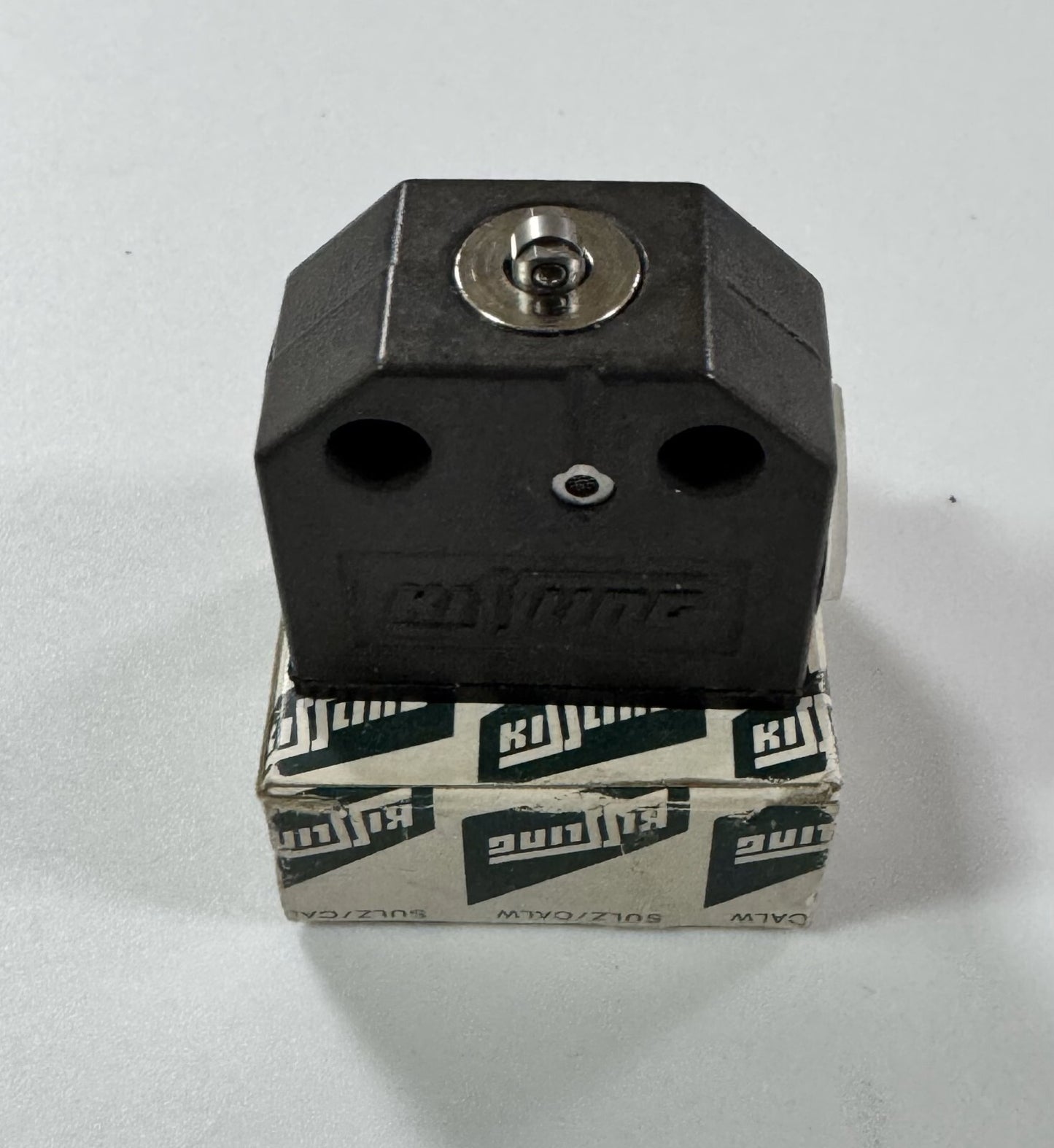 Kissling 101014 Industrial Control Switch – Model 54810101 R, 250VAC, 6A, - saleem al tamimi electric equipment trading co llc-UAE
