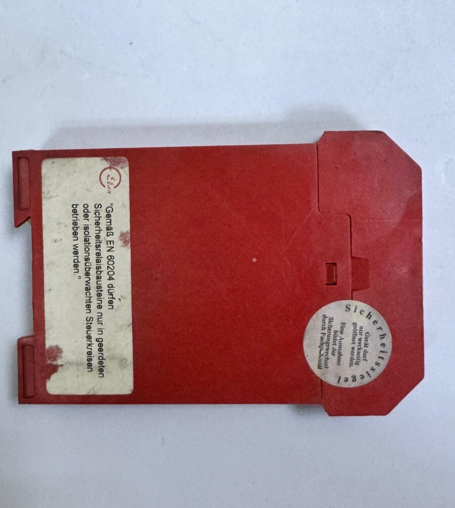 Schmersal SRBNARC.14/R224VDC Safety Relay | 24VDC | Max 120mA | NO Contact2