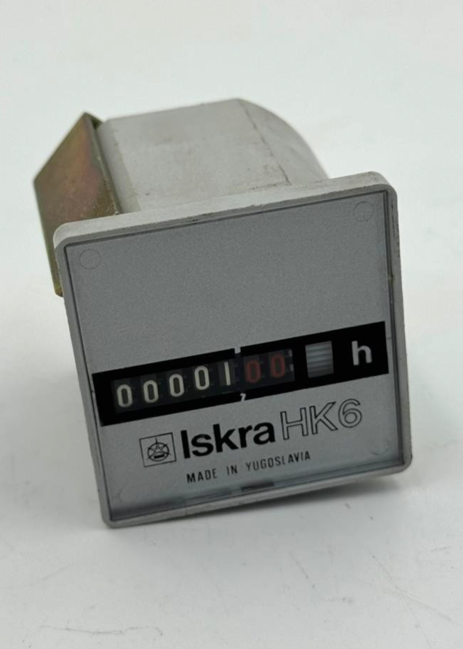 Iskra | HK6 | Electromechanical Hour Meter1