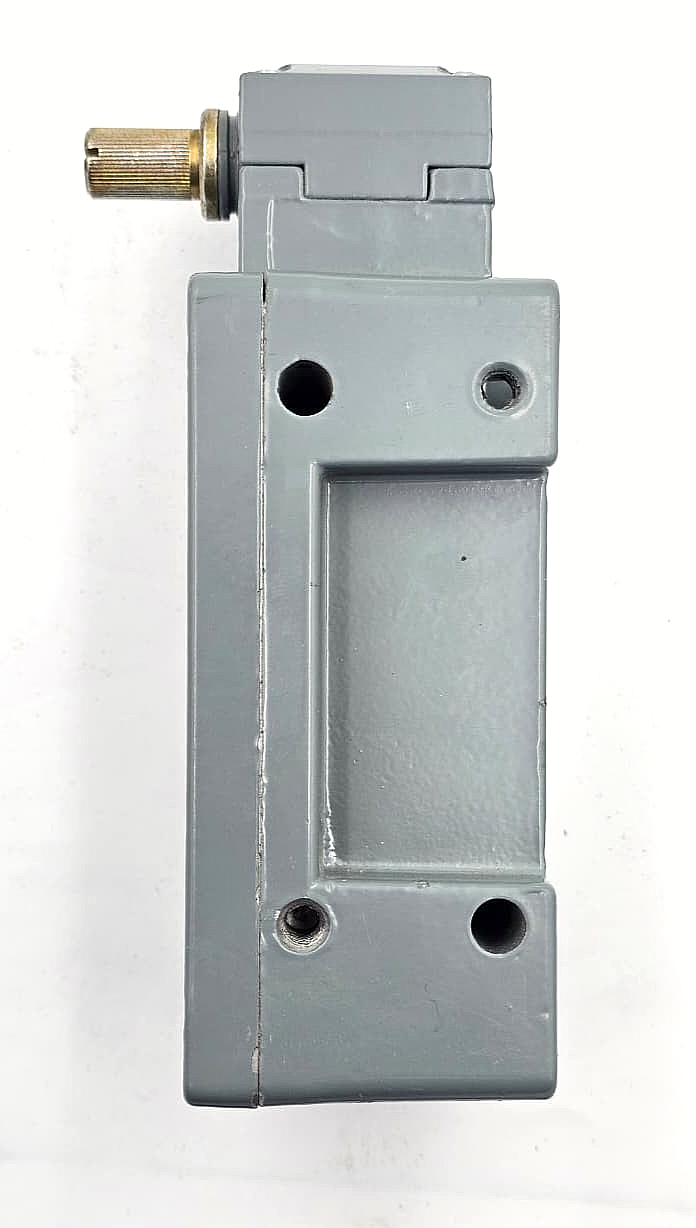 Square D Class 9007  | Type CR53B2 Limit Switch4
