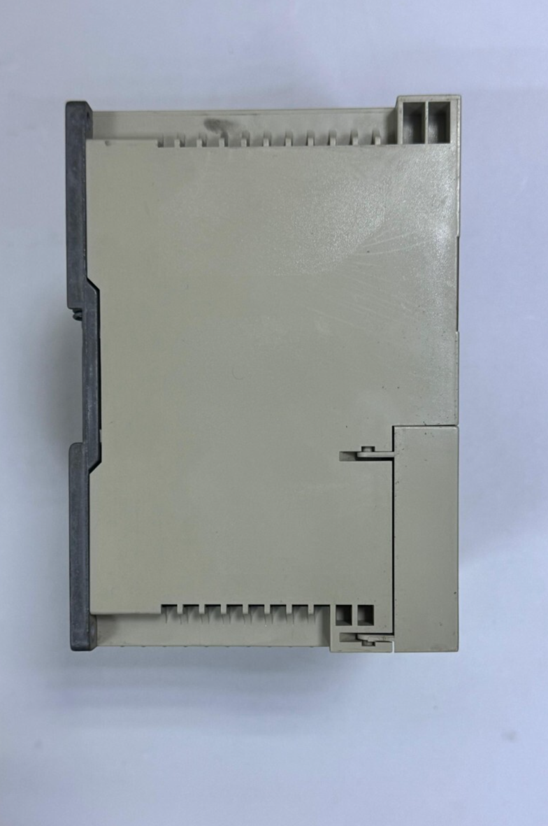 Telemecanique Modicon TSX3710028DR1 Micro PLC – TUR Series, 28 I/O,3