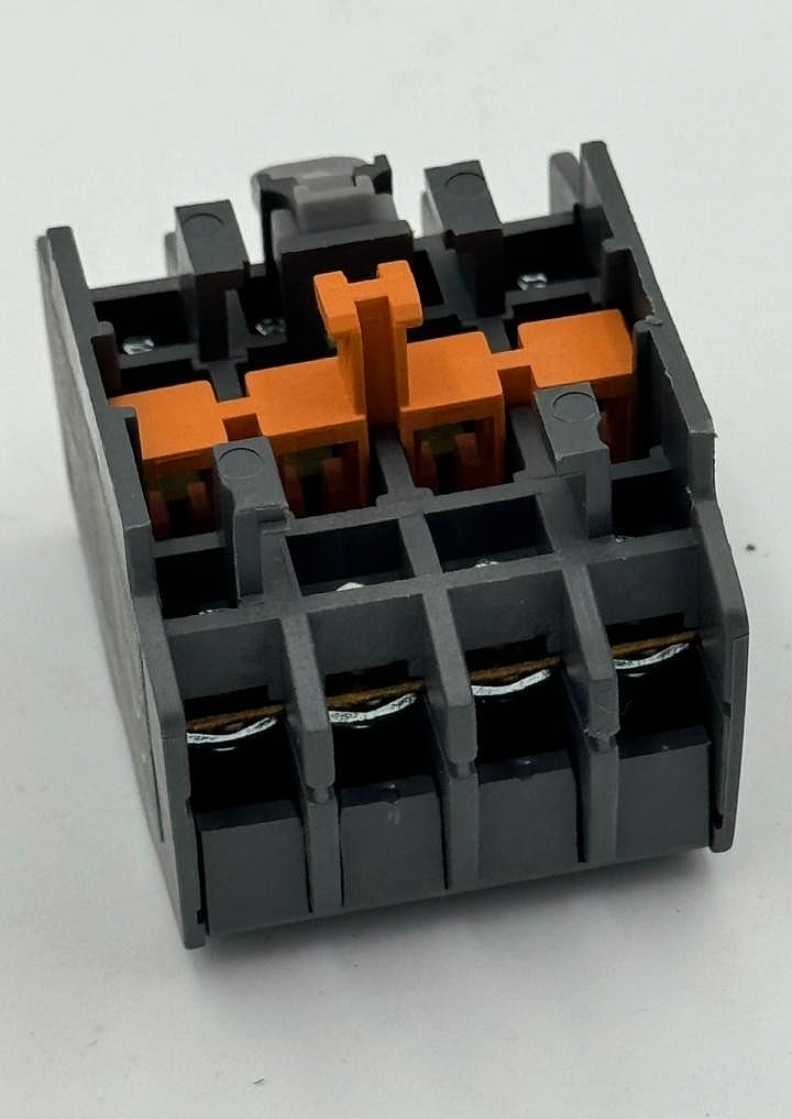 Hyundai | UAB 40 NS | Auxiliary Contact Block | Made in Korea3