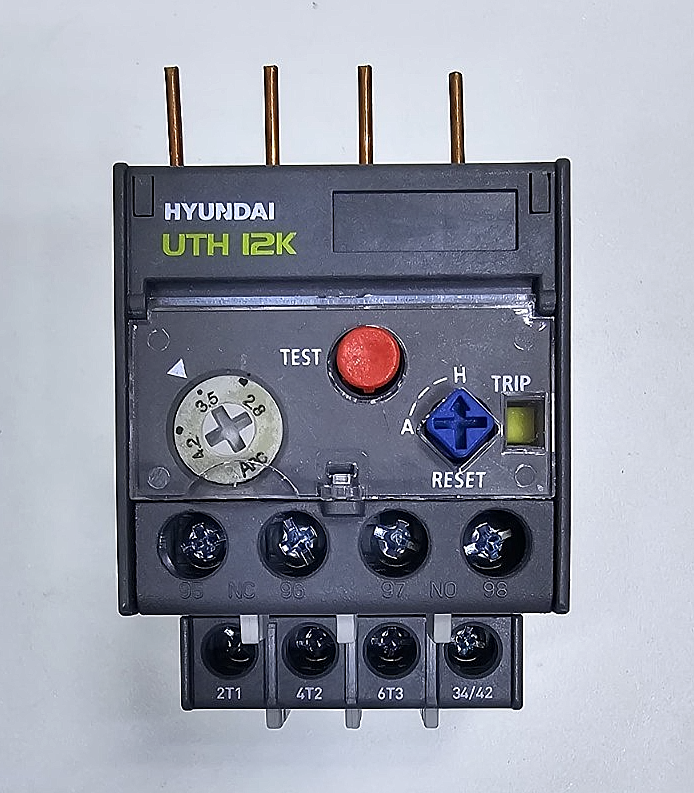 Hyundai UTH12K A4P20S Thermal Overload Relay |2.8 A to 4.2A| 690V, Made in Korea1