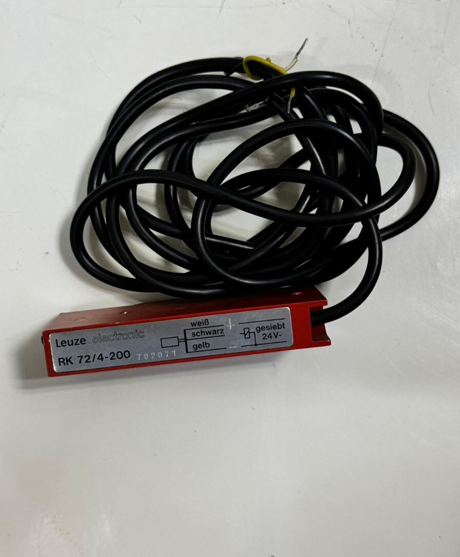 Leuze Electronic RK 72/4200 Optical Sensor 24V  | Made In Germany1