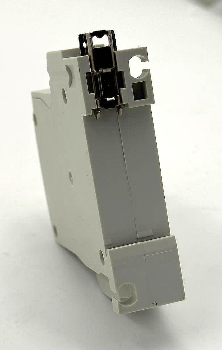 Fuji Electric CP31FM/10 circuit protector 10A ( 1 Pcs )7