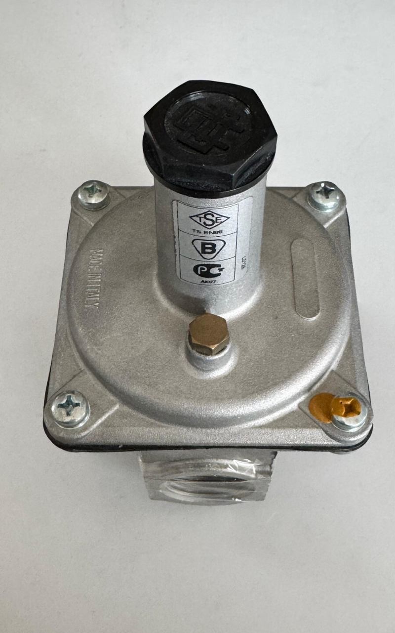 Giuliani Anello FSD25/CE Gas Pressure Regulator – 12+24 mbar | Max Inlet 0.2 Bar0
