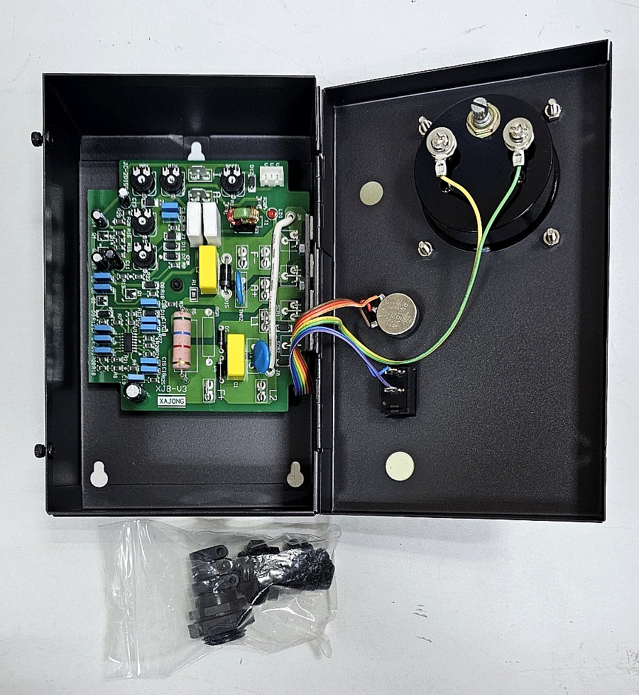 XAJONG | B11024FBM | DC Motor Controller | 110V Input to 24V Output | 250~300W2