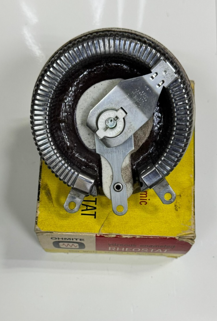 Ohmite L Series Rheostat – 150W, 5 Ohms, 5.5A, Vitreous Enameled, Model L,1