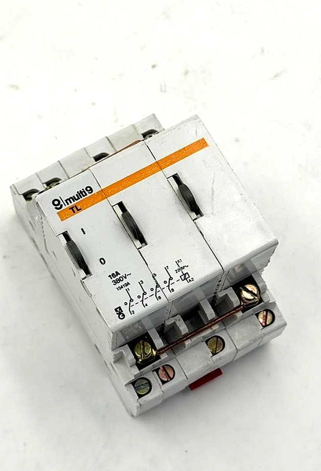 Merlin Gerin Multi 9 TL Series 4pole impulse relay0