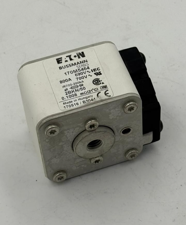 Eaton Bussmann | 170M5464 |  Fuse Set | 800A | Made in Hungary ( Pack of 3 )2