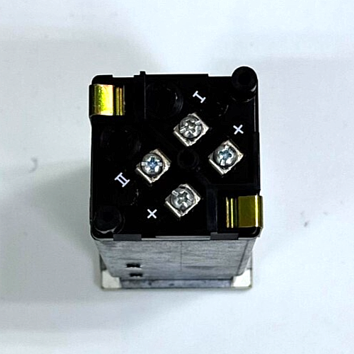 Siemens MO1672U5180Z Analog Panel Meter – 4 to 20 mA | 0–100%4