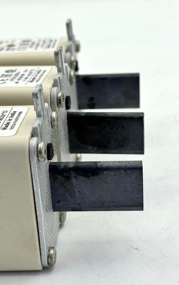Eaton Bussmann 170M3815D  Square Body Fuse – 200A, | Made in India ( pack of 3)6