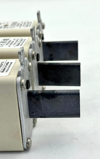 Eaton Bussmann 170M3815D  Square Body Fuse – 200A, | Made in India ( pack of 3)6