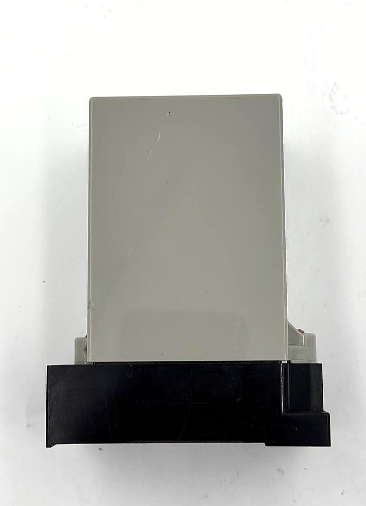 Fuji Electric ACT 1A1N Motor Guard Controller2