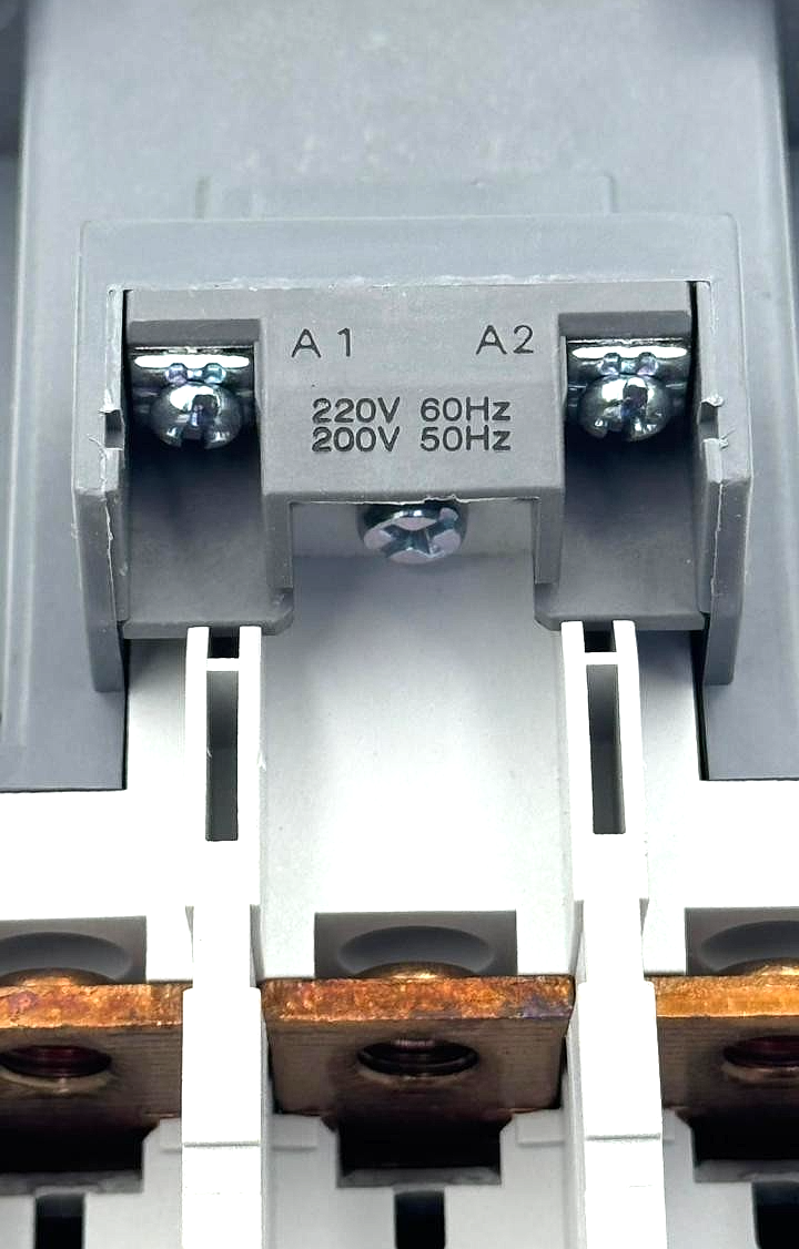 LS Electric GMC(D)85 Contactor | 80A | Coil 220V7